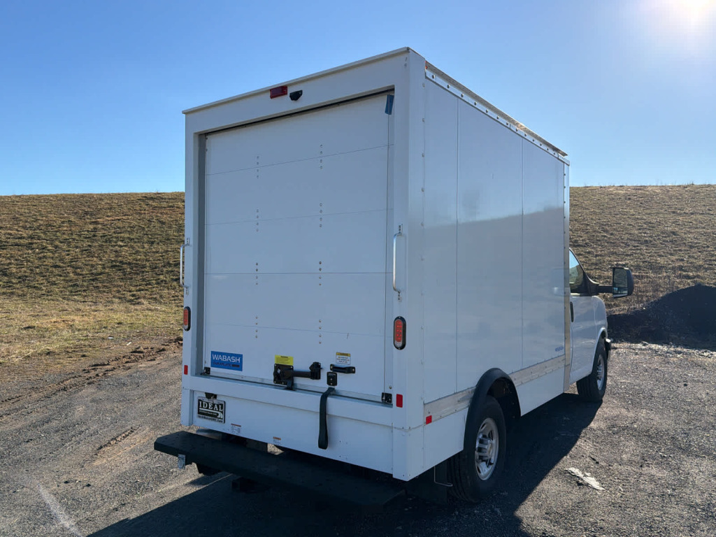 2024 Chevrolet Express Cutaway Work Van
