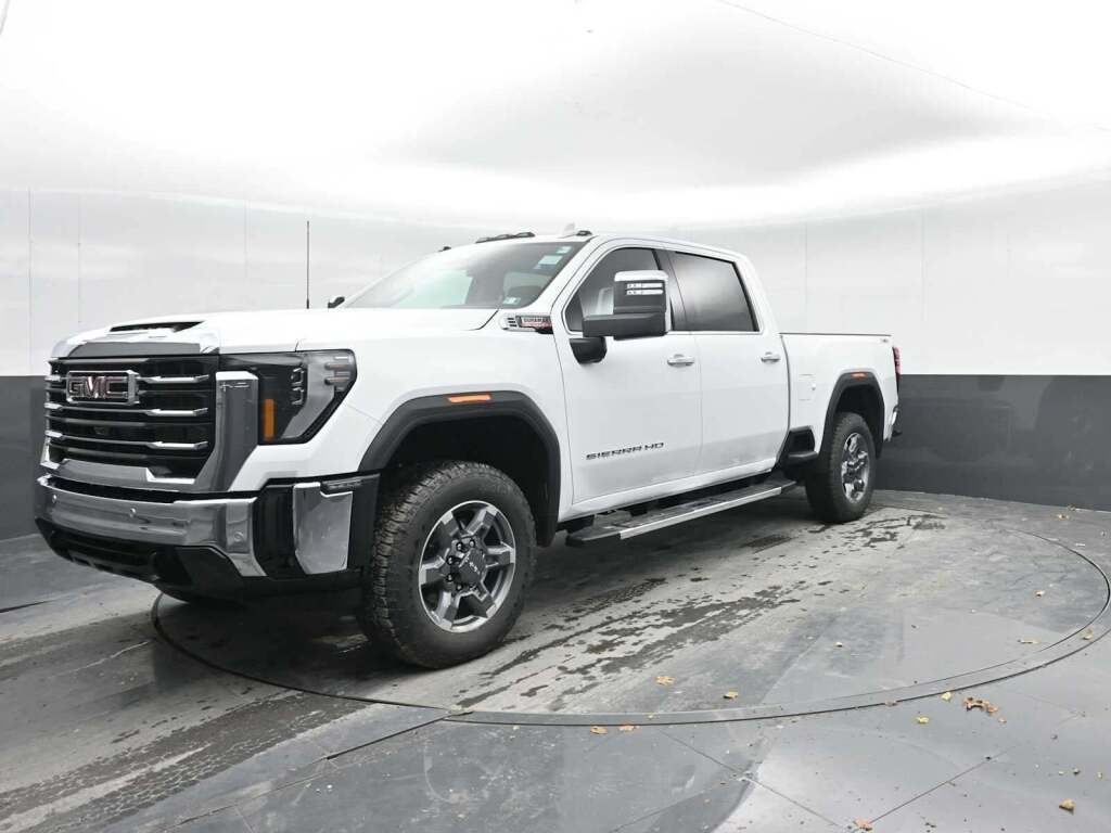2026 GMC Sierra 2500HD SLT