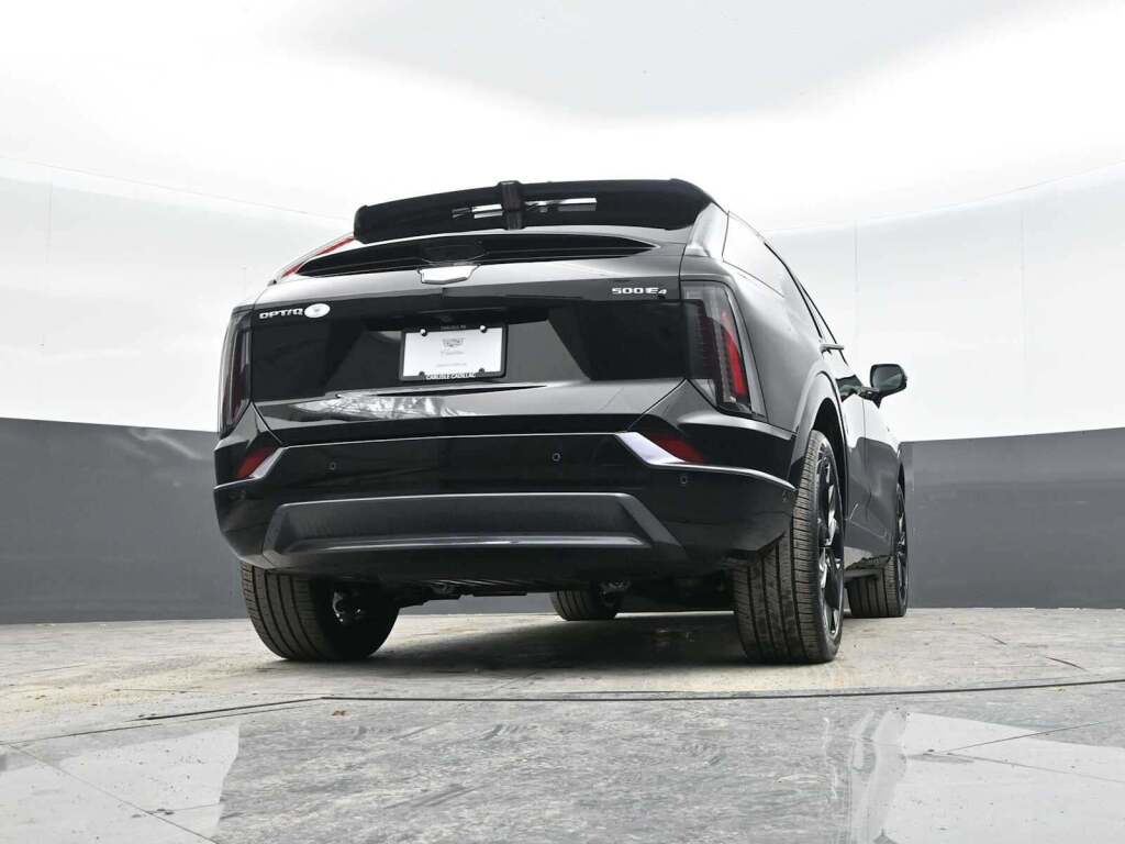 2025 Cadillac OPTIQ Sport 2 AWD