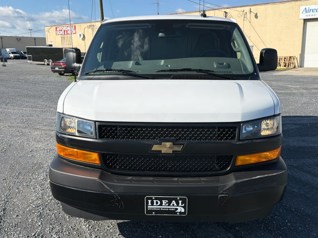 2025 Chevrolet Express Cargo RWD 2500 Regular Wheelbase WT