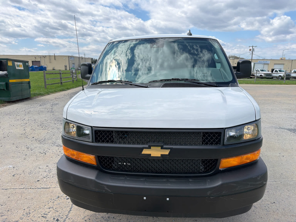 2025 Chevrolet Express Cargo RWD 2500 Regular Wheelbase WT
