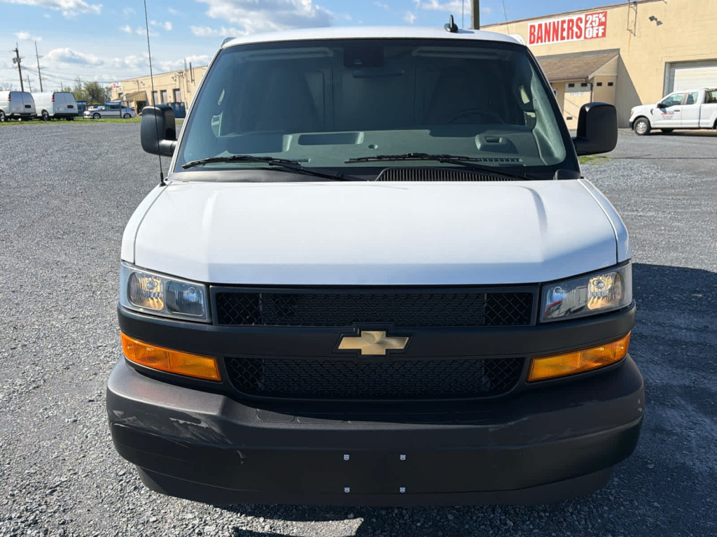 2025 Chevrolet Express Cargo RWD 2500 Regular Wheelbase WT