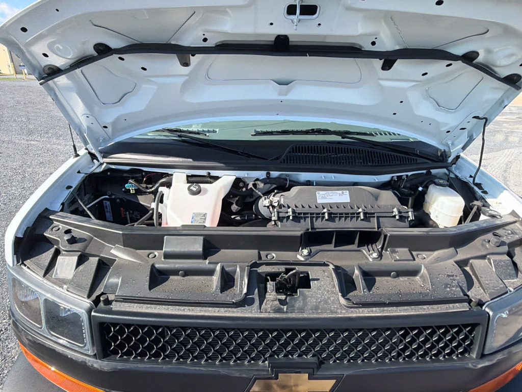 2025 Chevrolet Express Cargo RWD 2500 Regular Wheelbase WT