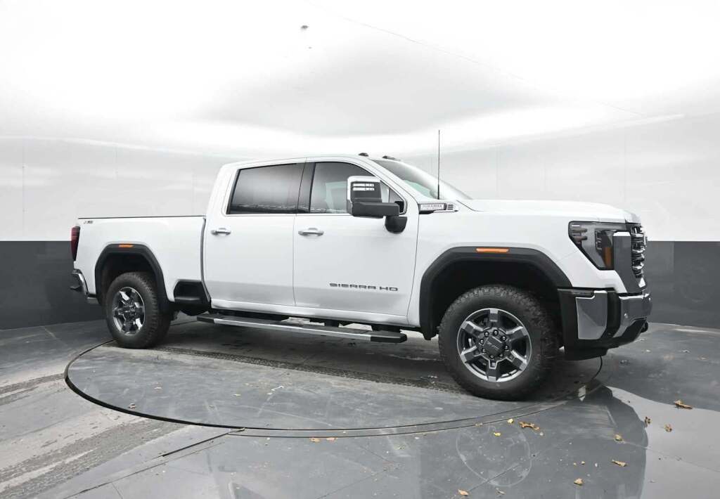 2026 GMC Sierra 2500HD SLT