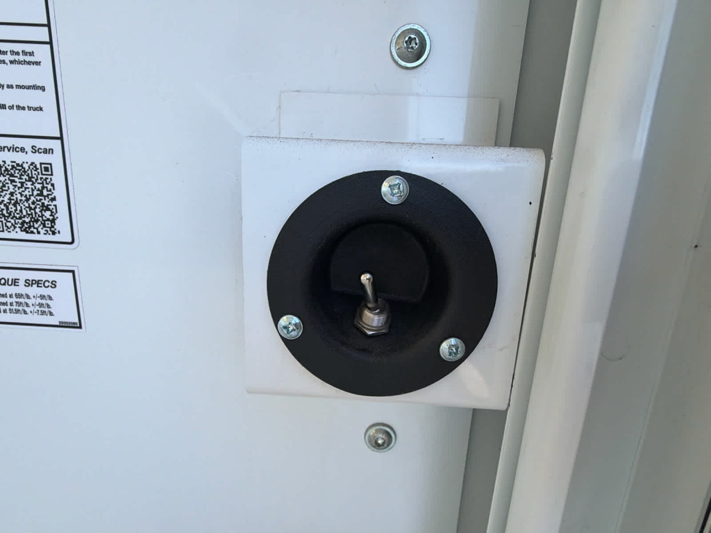 2024 Chevrolet Express Cutaway Work Van