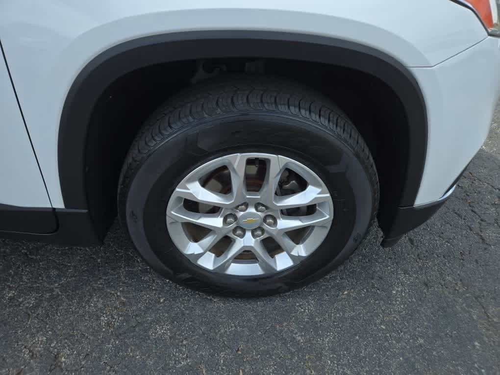 2020 Chevrolet Traverse FWD LT Cloth