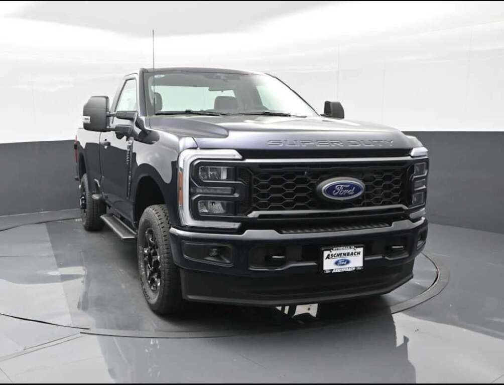 2025 Ford F-350 Super Duty XL