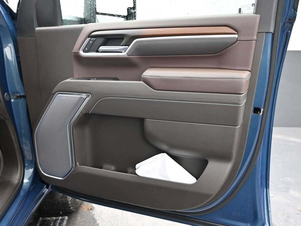 2026 GMC Sierra 2500HD Denali