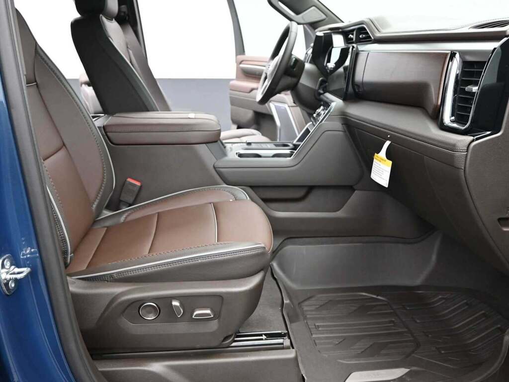 2026 GMC Sierra 2500HD Denali