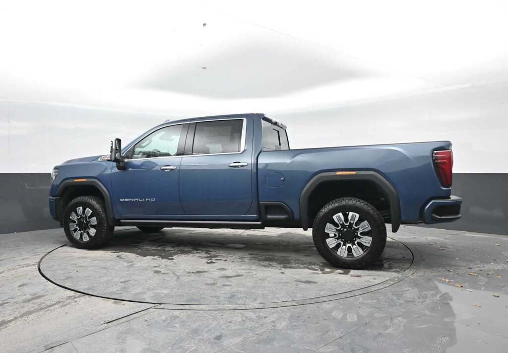 2026 GMC Sierra 2500HD Denali