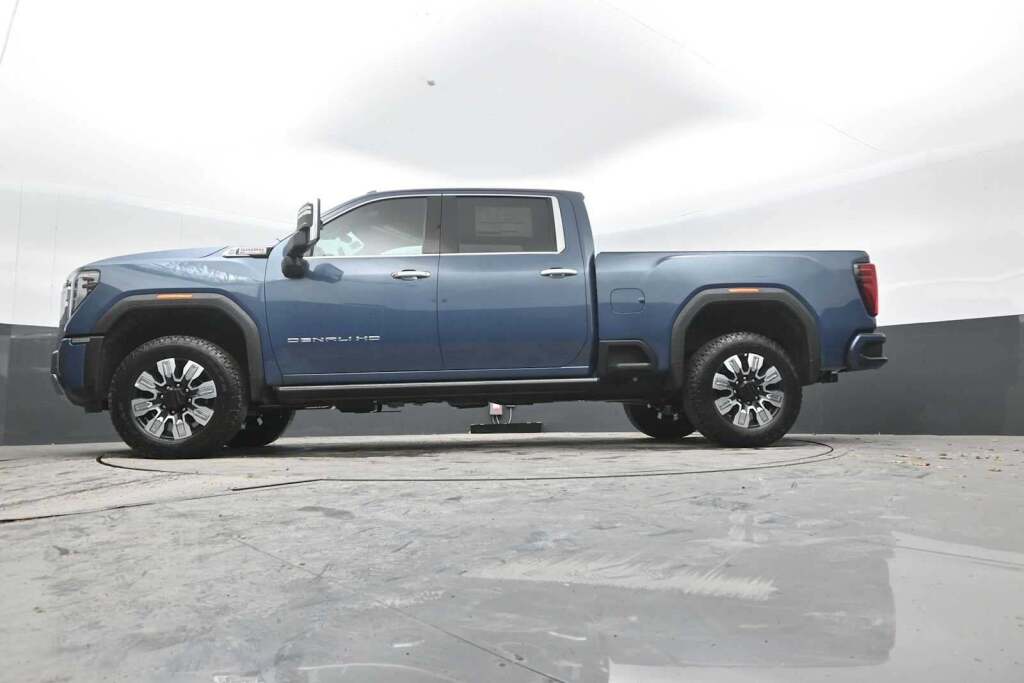 2026 GMC Sierra 2500HD Denali