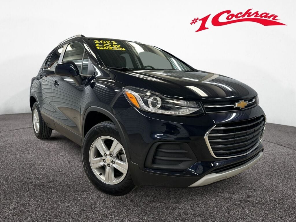 Midnight Blue Metallic 2022 Chevrolet Trax LT AWD SUV / Crossover All-Wheel Drive 6-Speed Automatic
