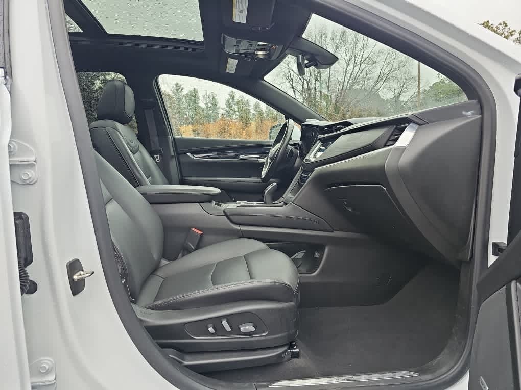 2024 Cadillac XT5 FWD Premium Luxury