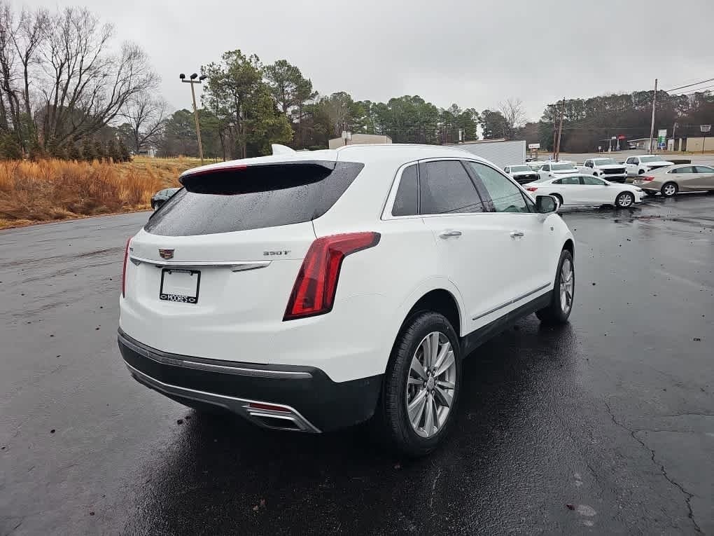2024 Cadillac XT5 FWD Premium Luxury