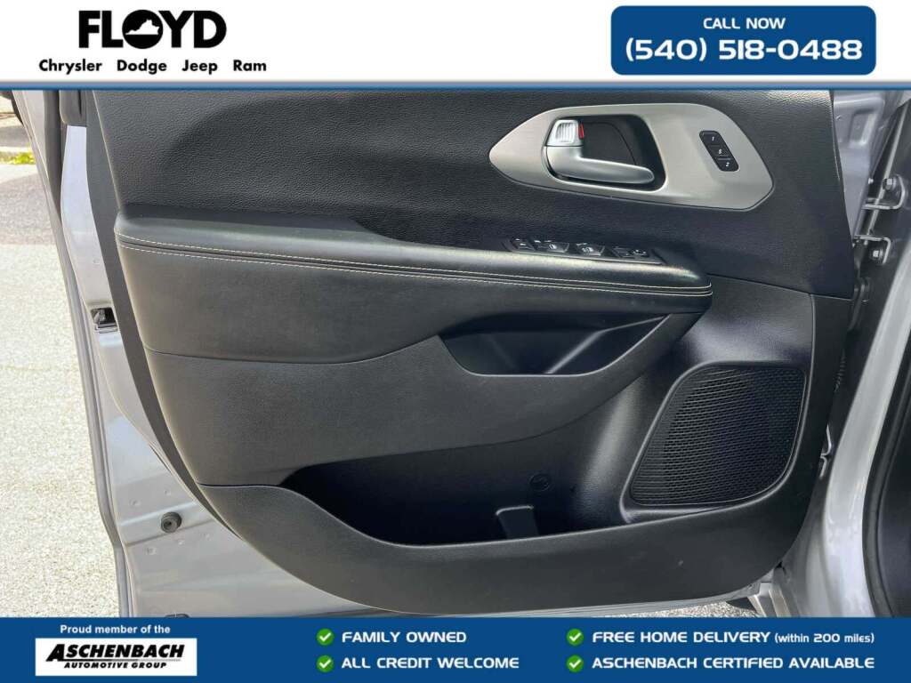 2020 Chrysler Pacifica AWD Launch Edition