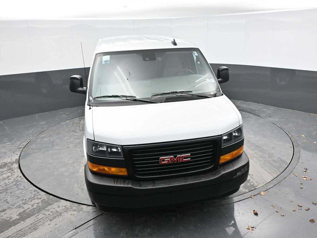 2025 GMC Savana Cargo RWD 2500 Regular Wheelbase Work Van