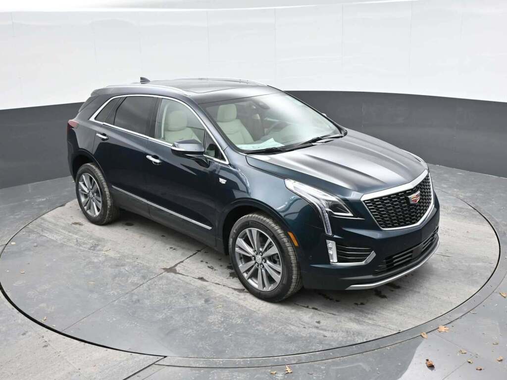 2026 Cadillac XT5 Premium Luxury AWD