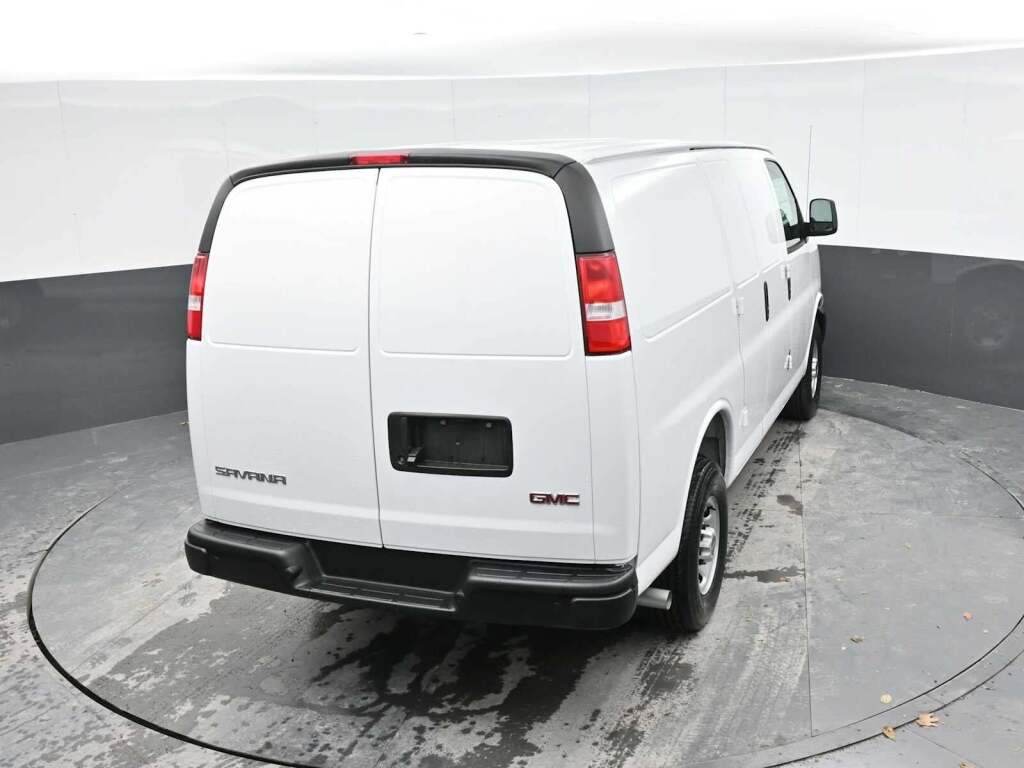 2025 GMC Savana Cargo RWD 2500 Regular Wheelbase Work Van