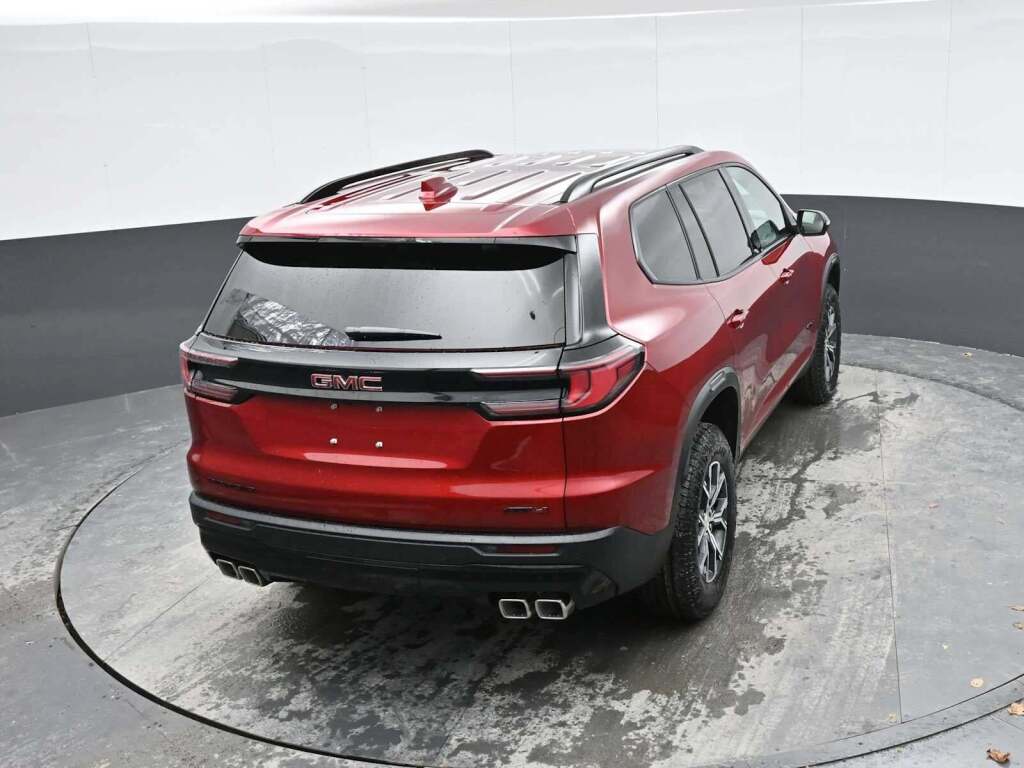 2026 GMC Acadia AT4 AWD