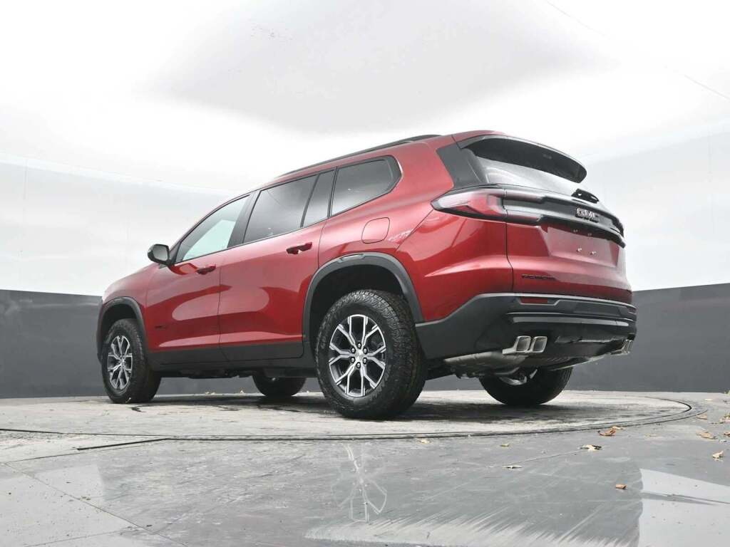 2026 GMC Acadia AT4 AWD