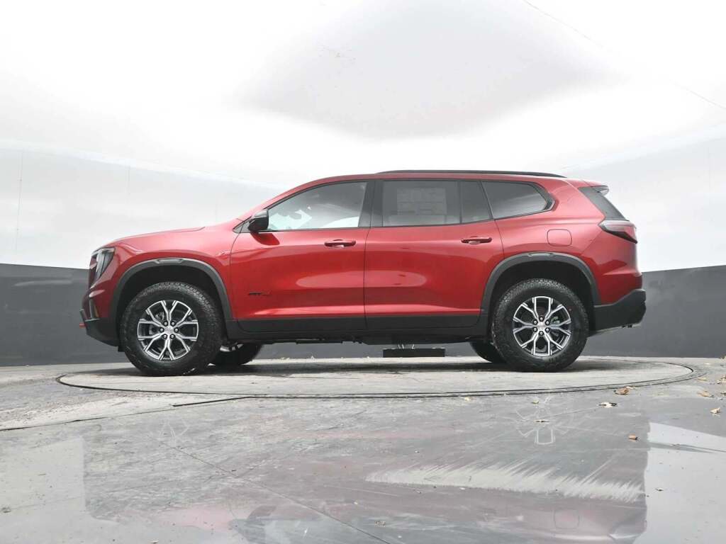 2026 GMC Acadia AT4 AWD