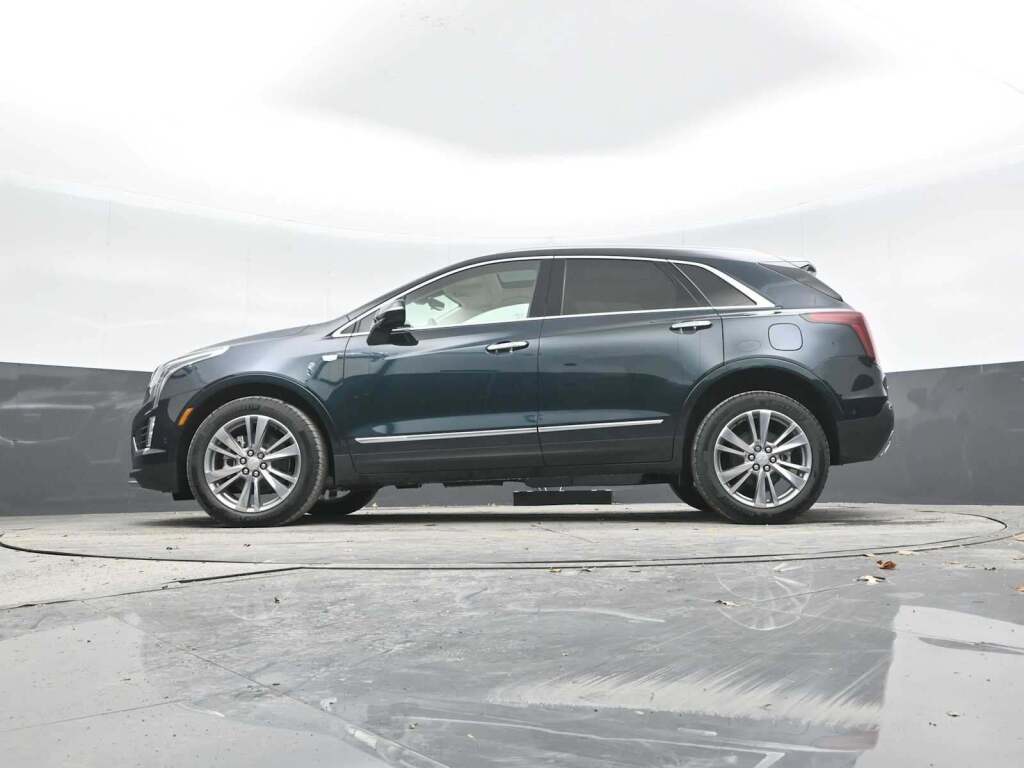 2026 Cadillac XT5 Premium Luxury AWD