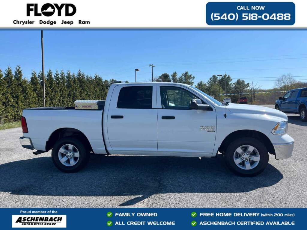 2022 Ram 1500 Classic Tradesman Crew Cab 4x4 5'7" Box