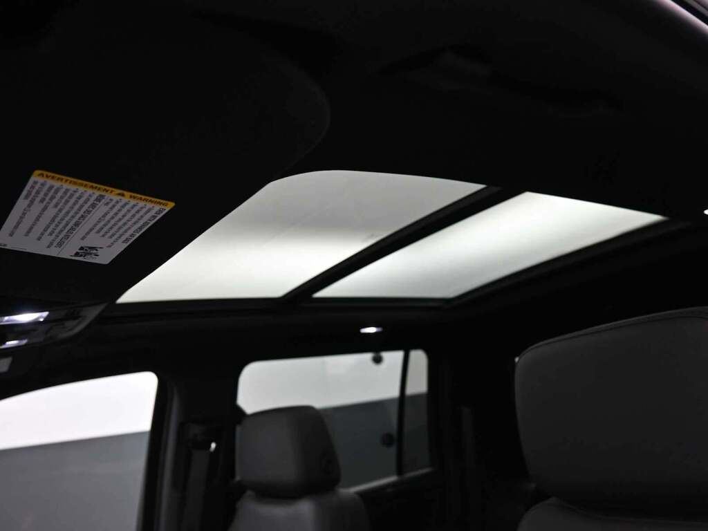 2024 Chevrolet Suburban 4WD Z71