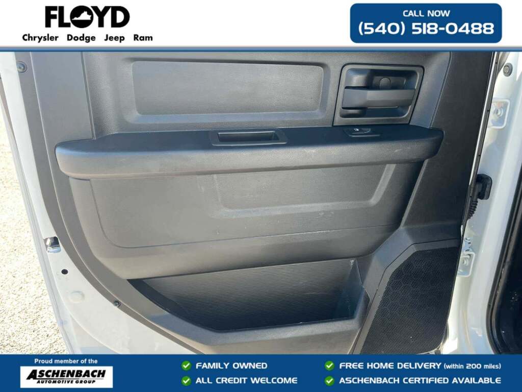 2022 Ram 1500 Classic Tradesman Crew Cab 4x4 5'7" Box