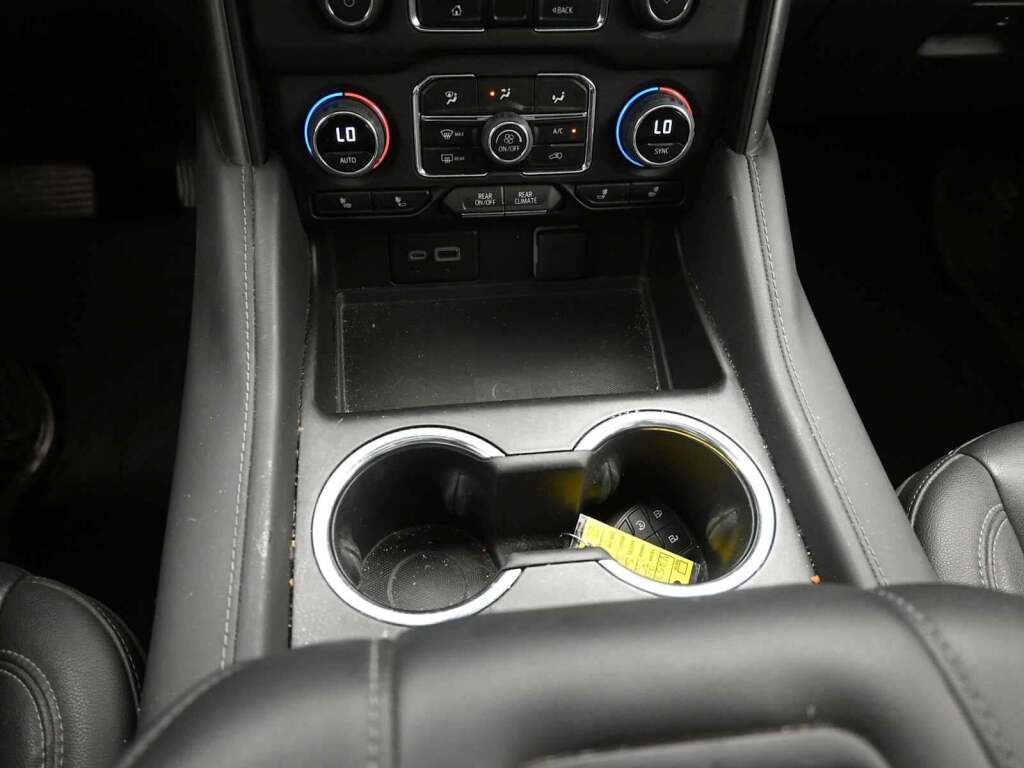 2024 Chevrolet Suburban 4WD Z71