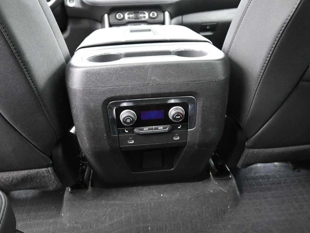 2024 Chevrolet Suburban 4WD Z71