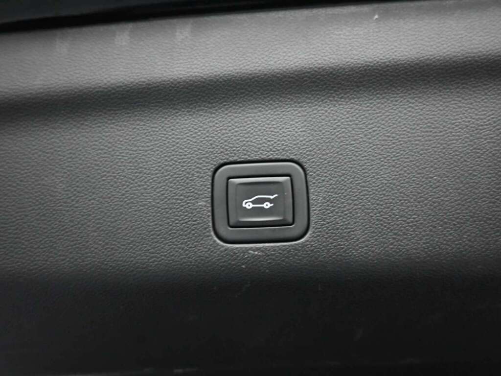 2024 Chevrolet Suburban 4WD Z71