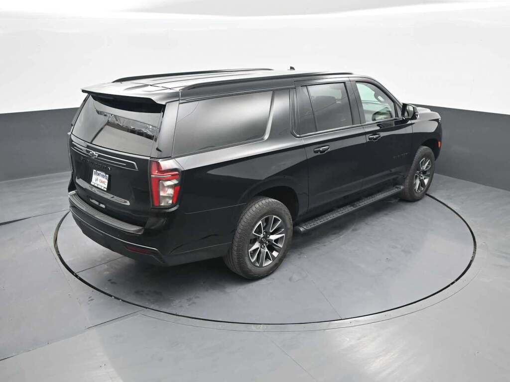 2024 Chevrolet Suburban 4WD Z71