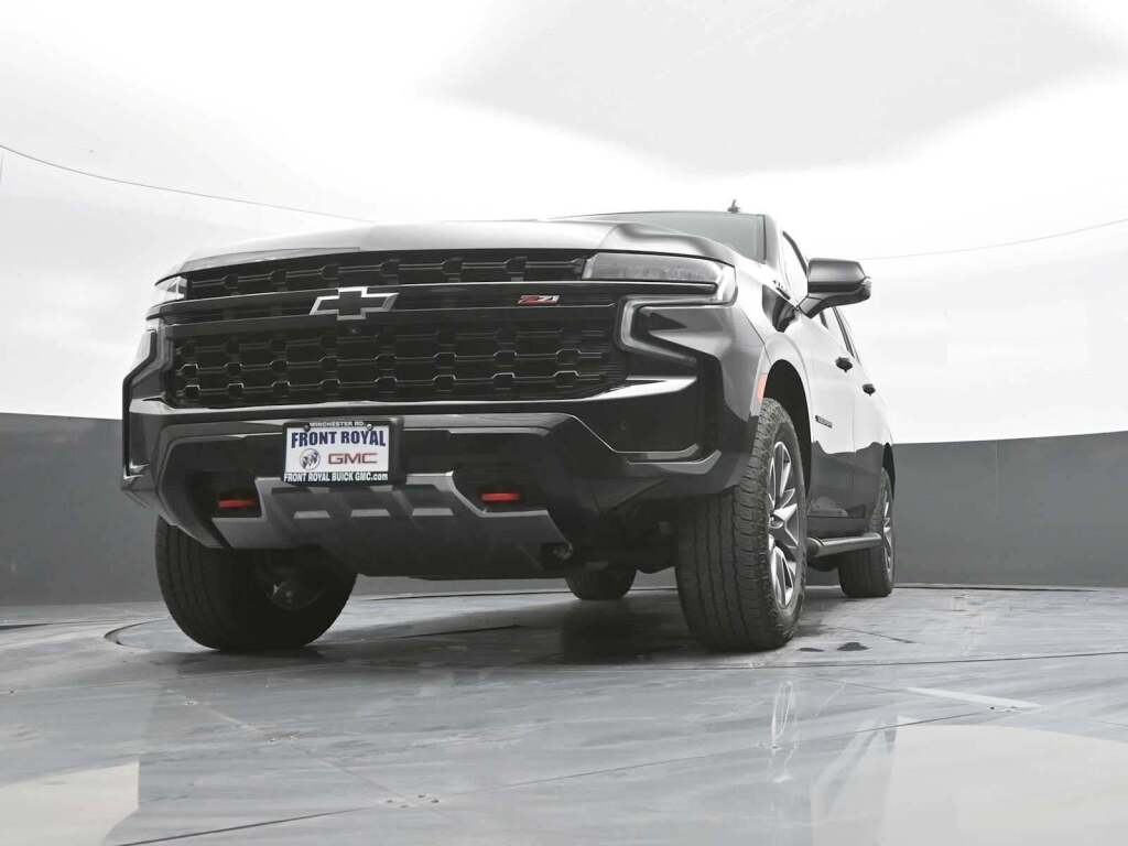 2024 Chevrolet Suburban 4WD Z71