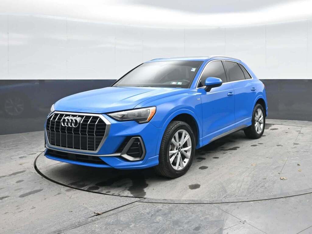 2022 Audi Q3 Premium 45 TFSI S line quattro Tiptronic