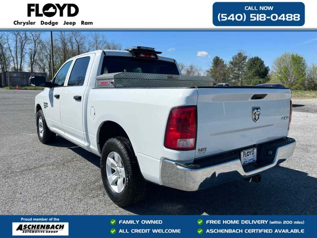 2022 Ram 1500 Classic Tradesman Crew Cab 4x4 5'7" Box