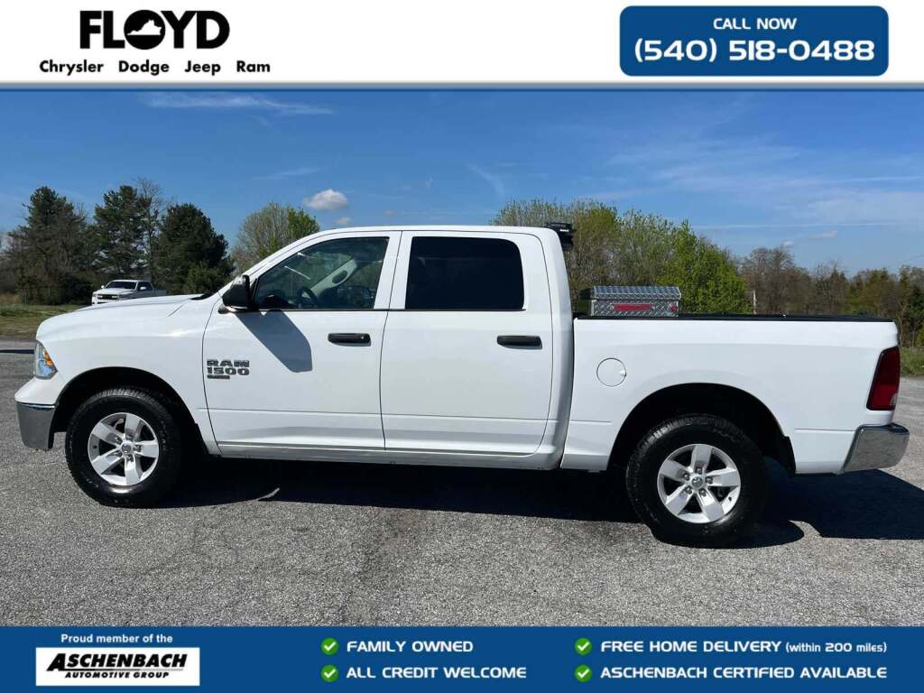 2022 Ram 1500 Classic Tradesman Crew Cab 4x4 5'7" Box
