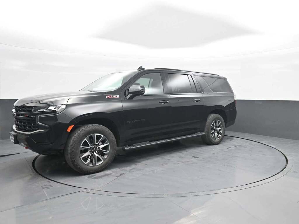 2024 Chevrolet Suburban 4WD Z71
