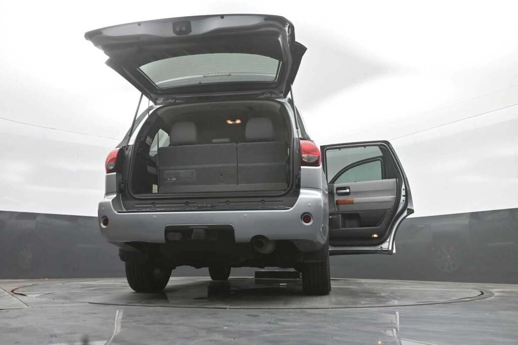 2019 Toyota Sequoia Platinum