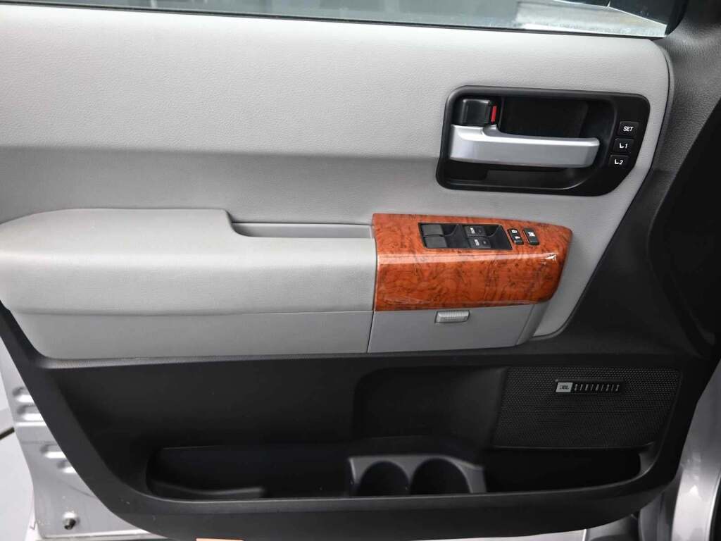 2019 Toyota Sequoia Platinum