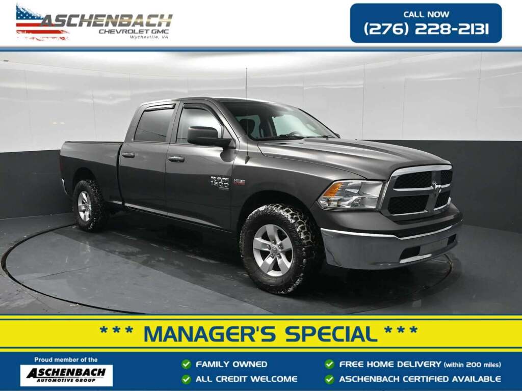 2021 Ram 1500 Classic SLT Crew Cab 4x4 6'4" Box