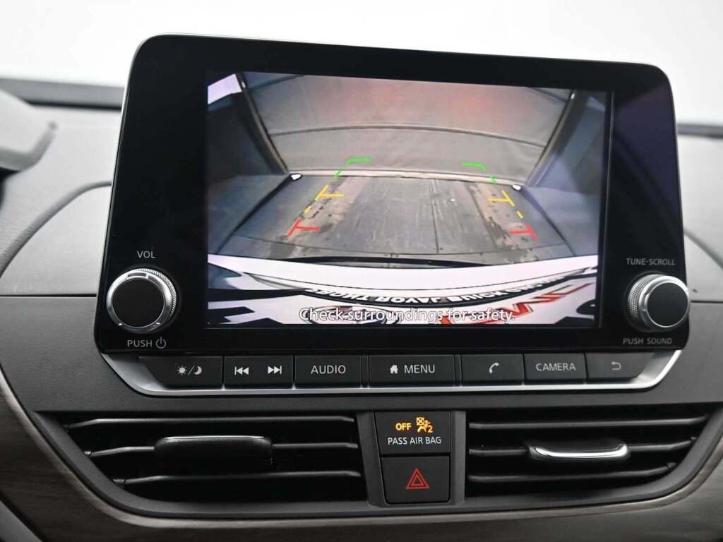 2023 Nissan Altima SV FWD