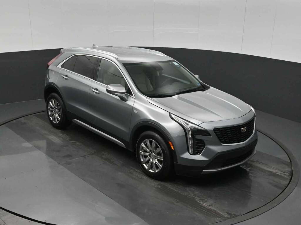 2023 Cadillac XT4 AWD Premium Luxury