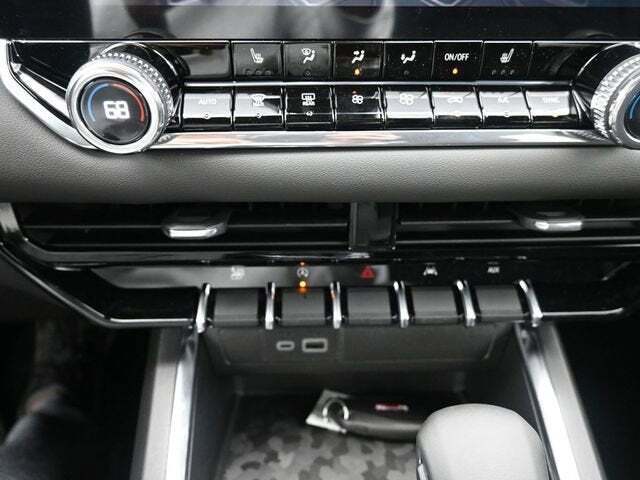 2026 GMC Canyon Elevation, 4WD