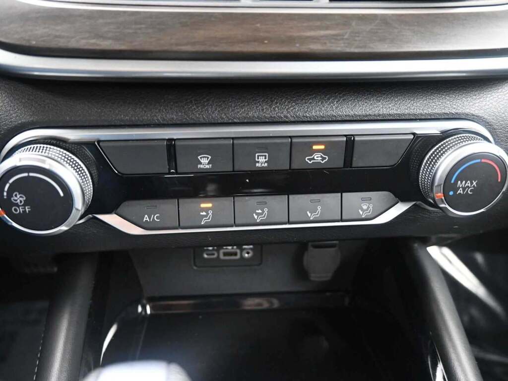 2023 Nissan Altima SV FWD