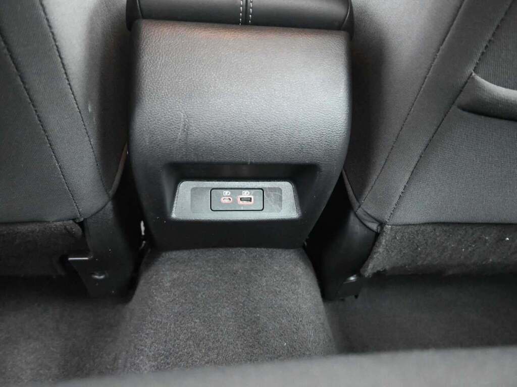 2023 Nissan Altima SV FWD