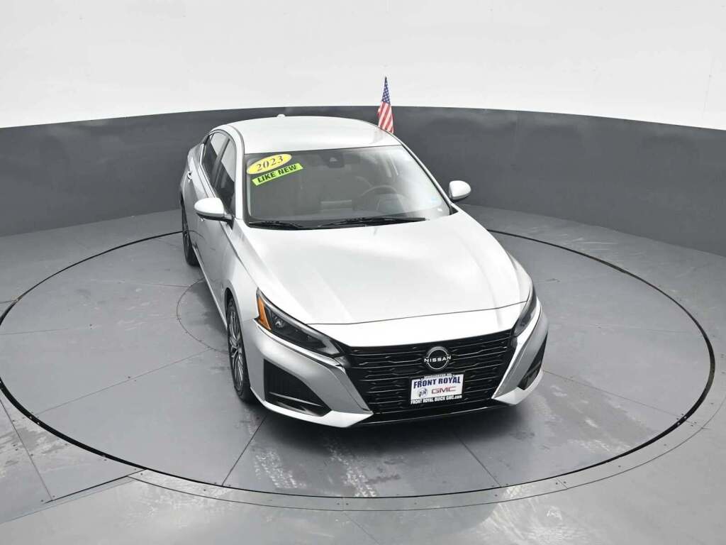 2023 Nissan Altima SV FWD