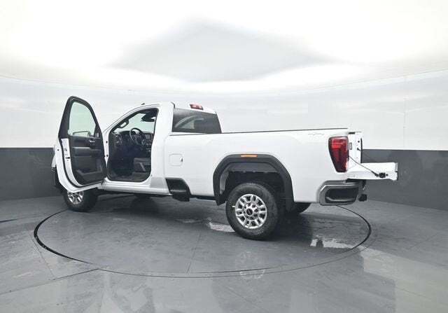 2026 GMC Sierra 2500HD Pro
