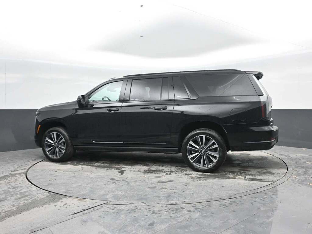 2026 Cadillac Escalade ESV Sport