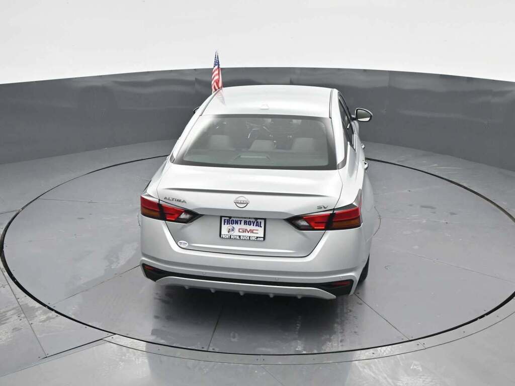 2023 Nissan Altima SV FWD